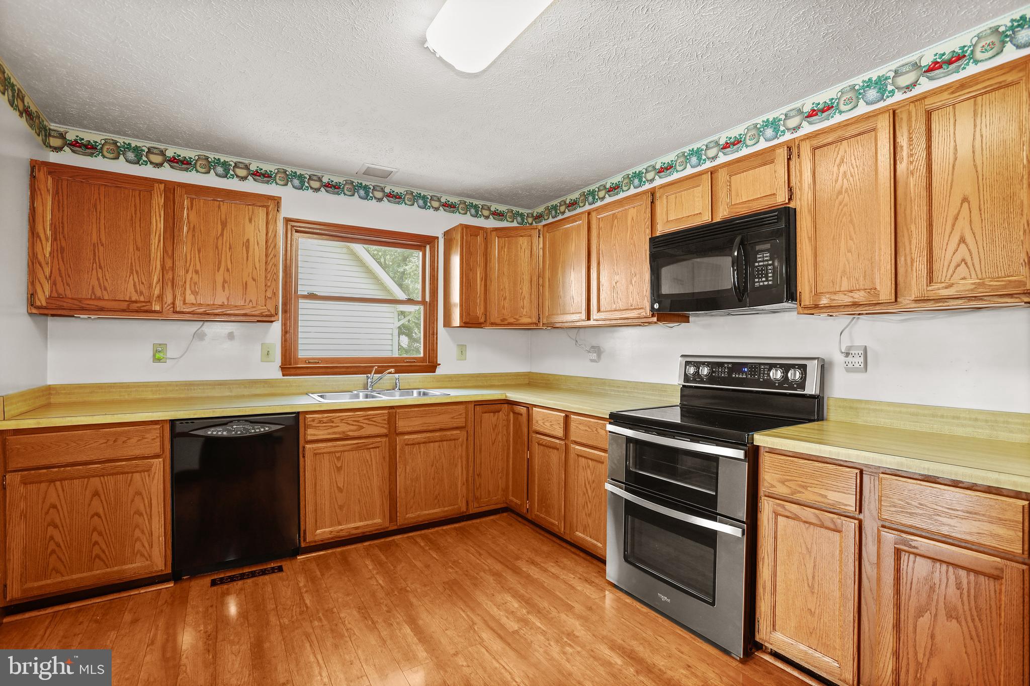 LAKE OF THE WOODS - Residential