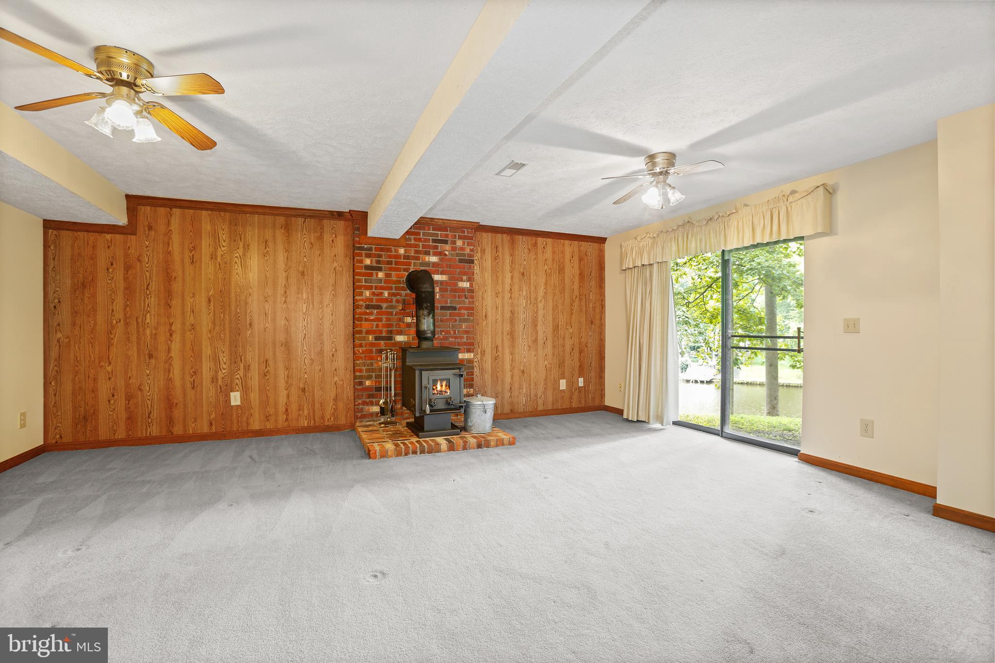 LAKE OF THE WOODS - Residential