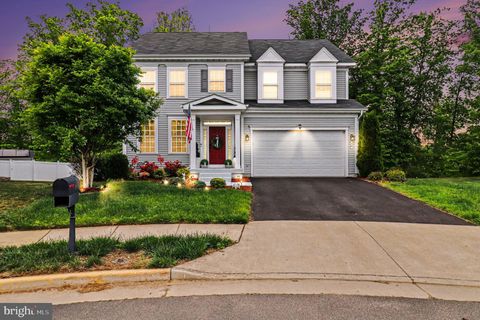 Photo of 30 Corin Way, STAFFORD, VA 22554 (MLS # VAST2048418)