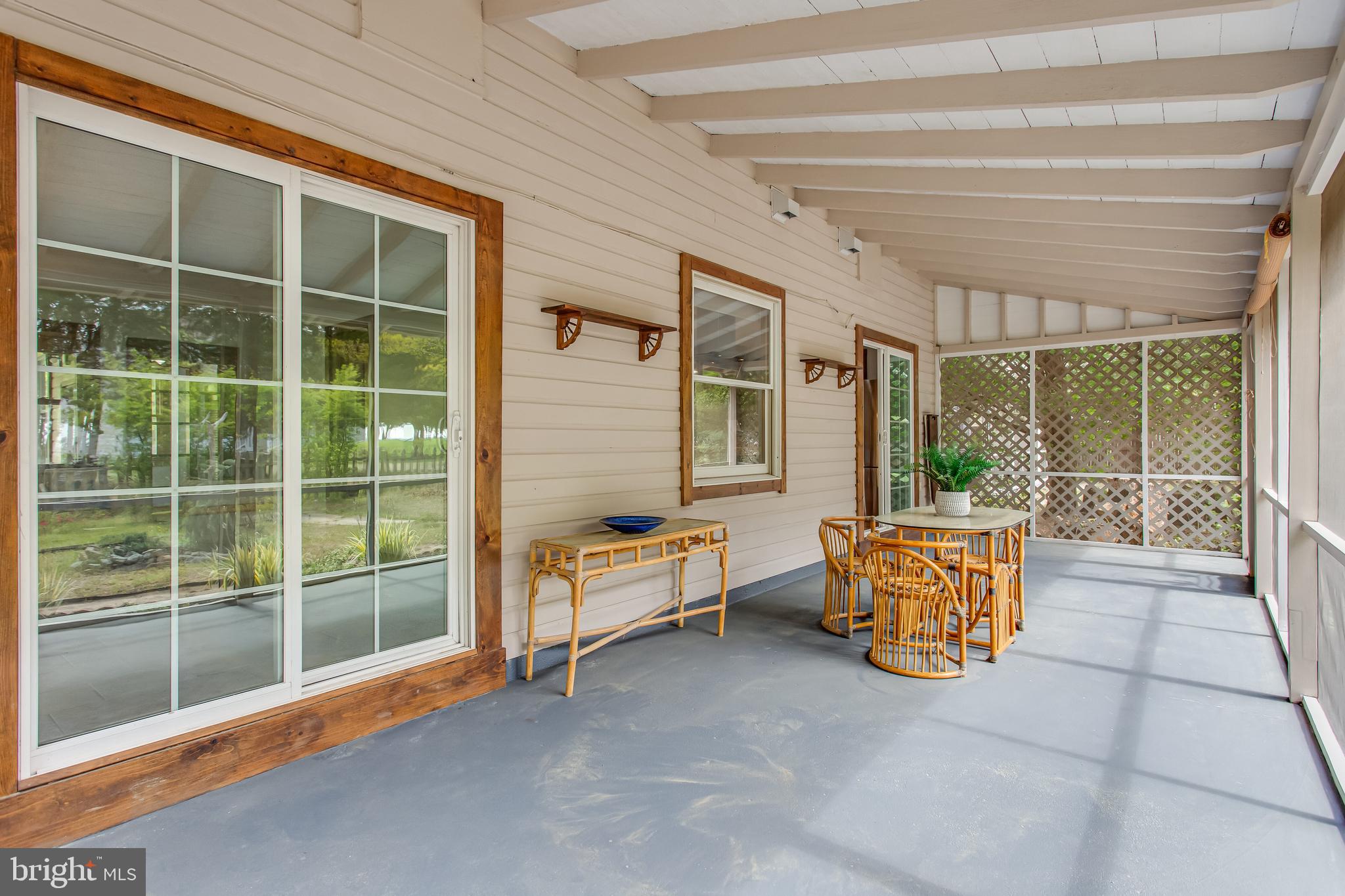 COVE POINT - Residential