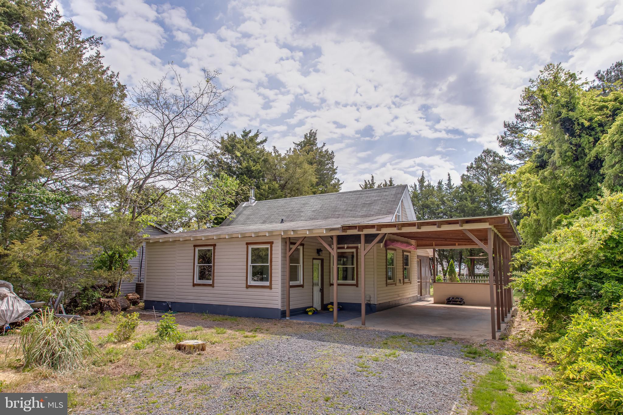 COVE POINT - Residential