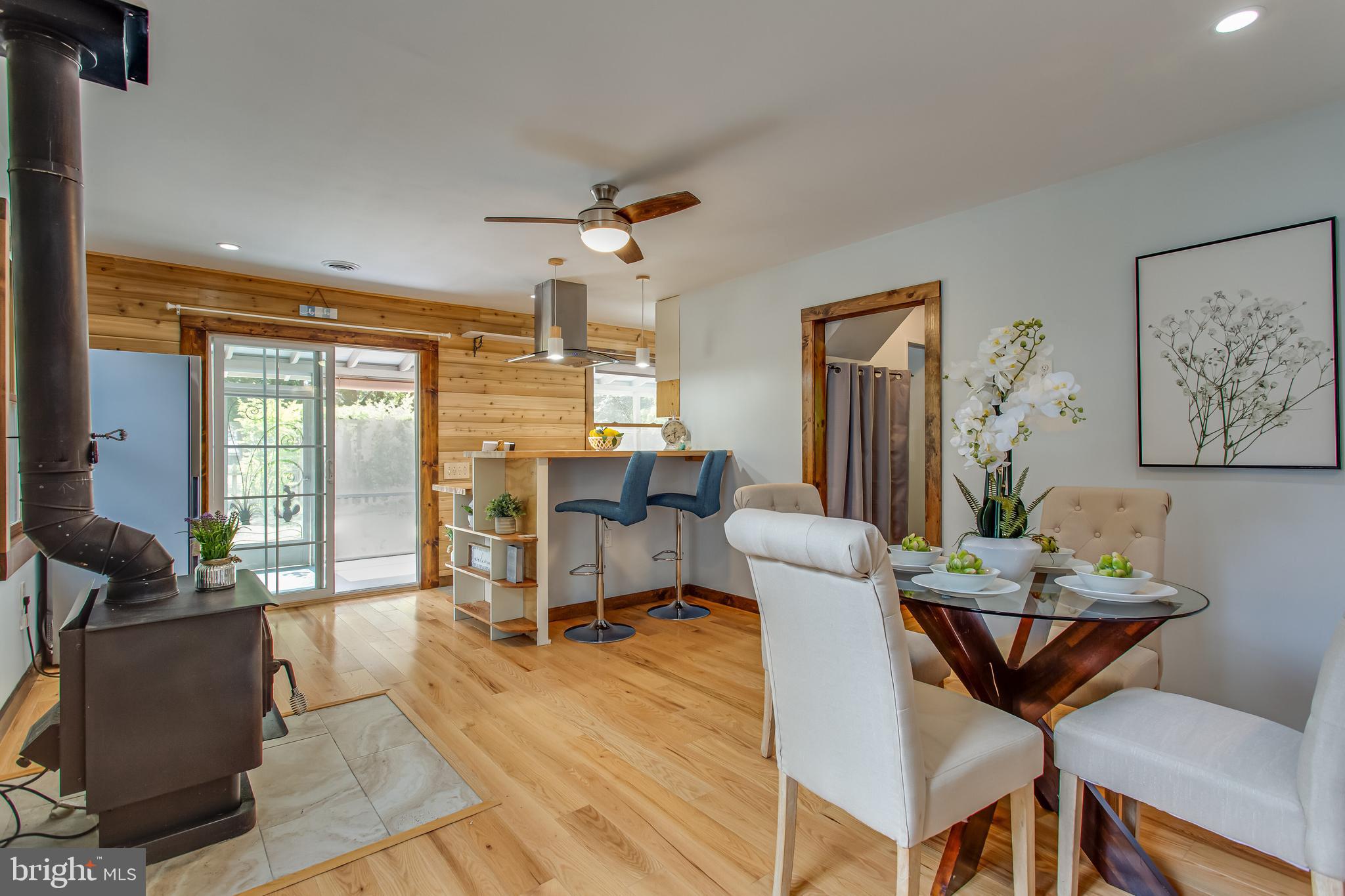 COVE POINT - Residential