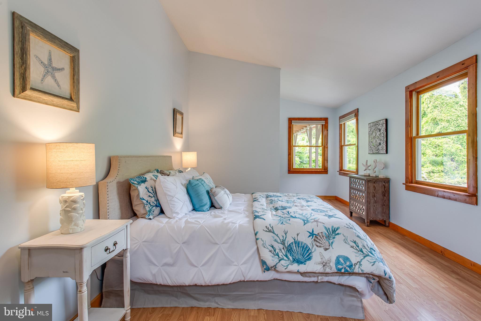 COVE POINT - Residential