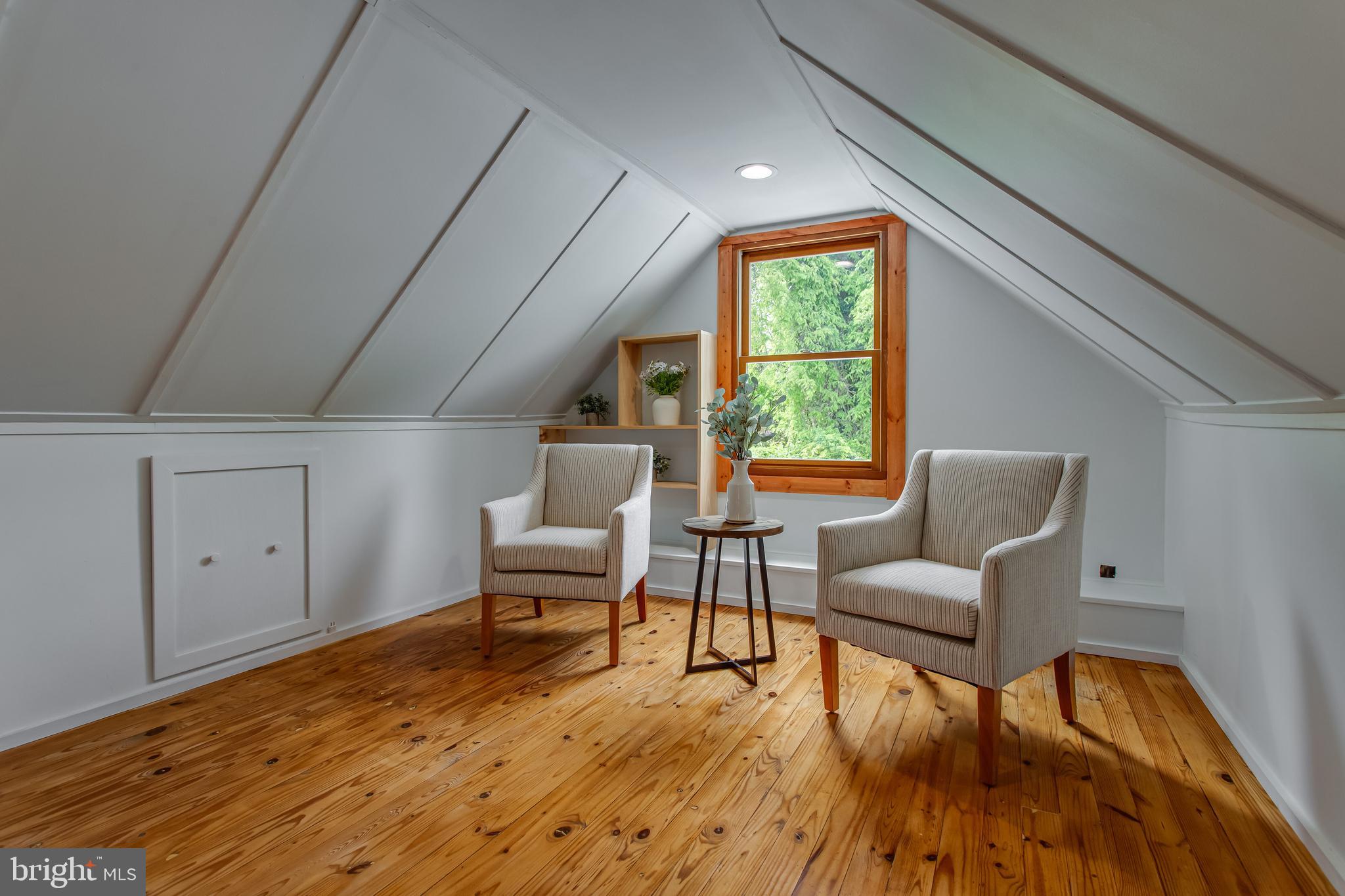 COVE POINT - Residential