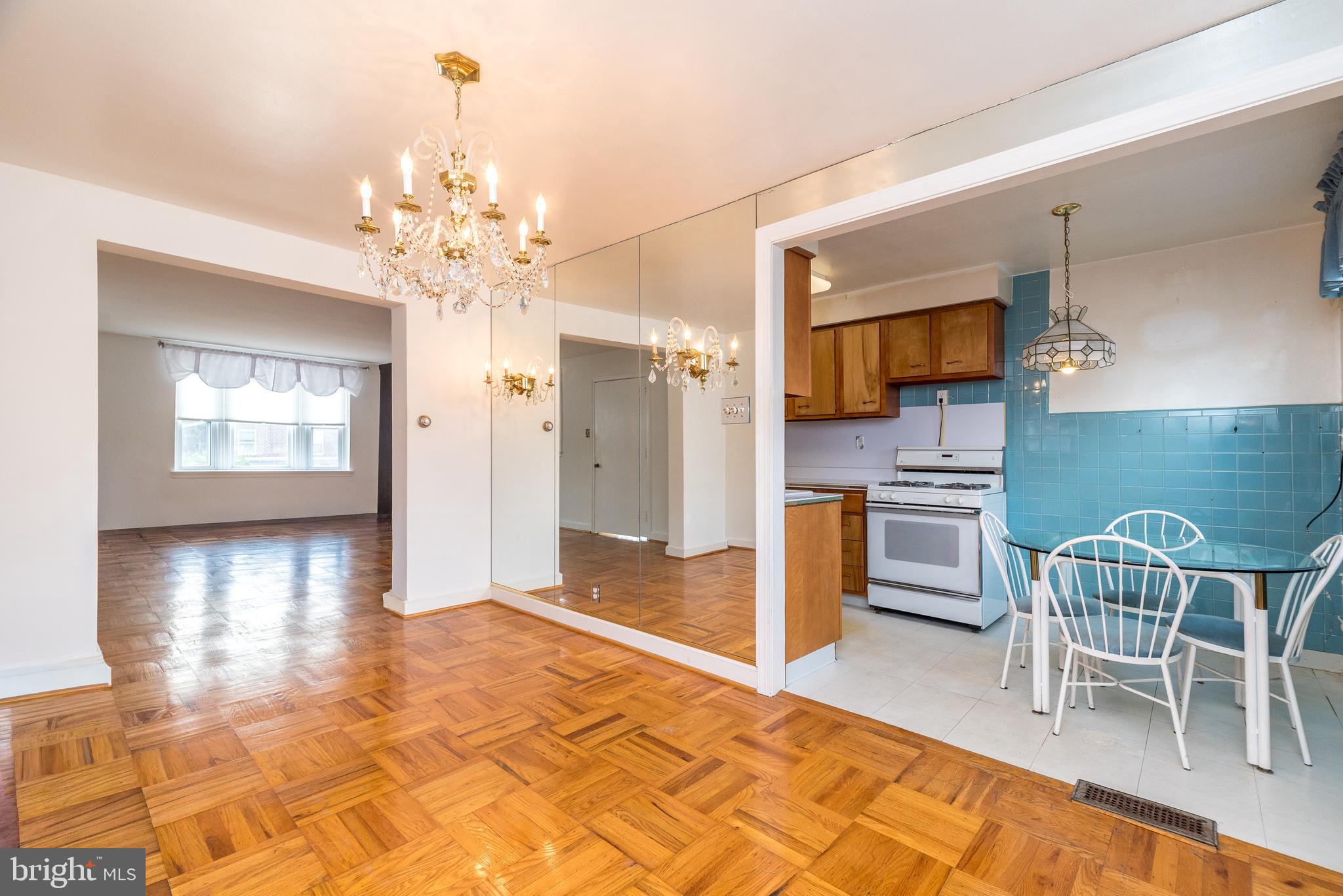 CASTOR GARDENS - Residential