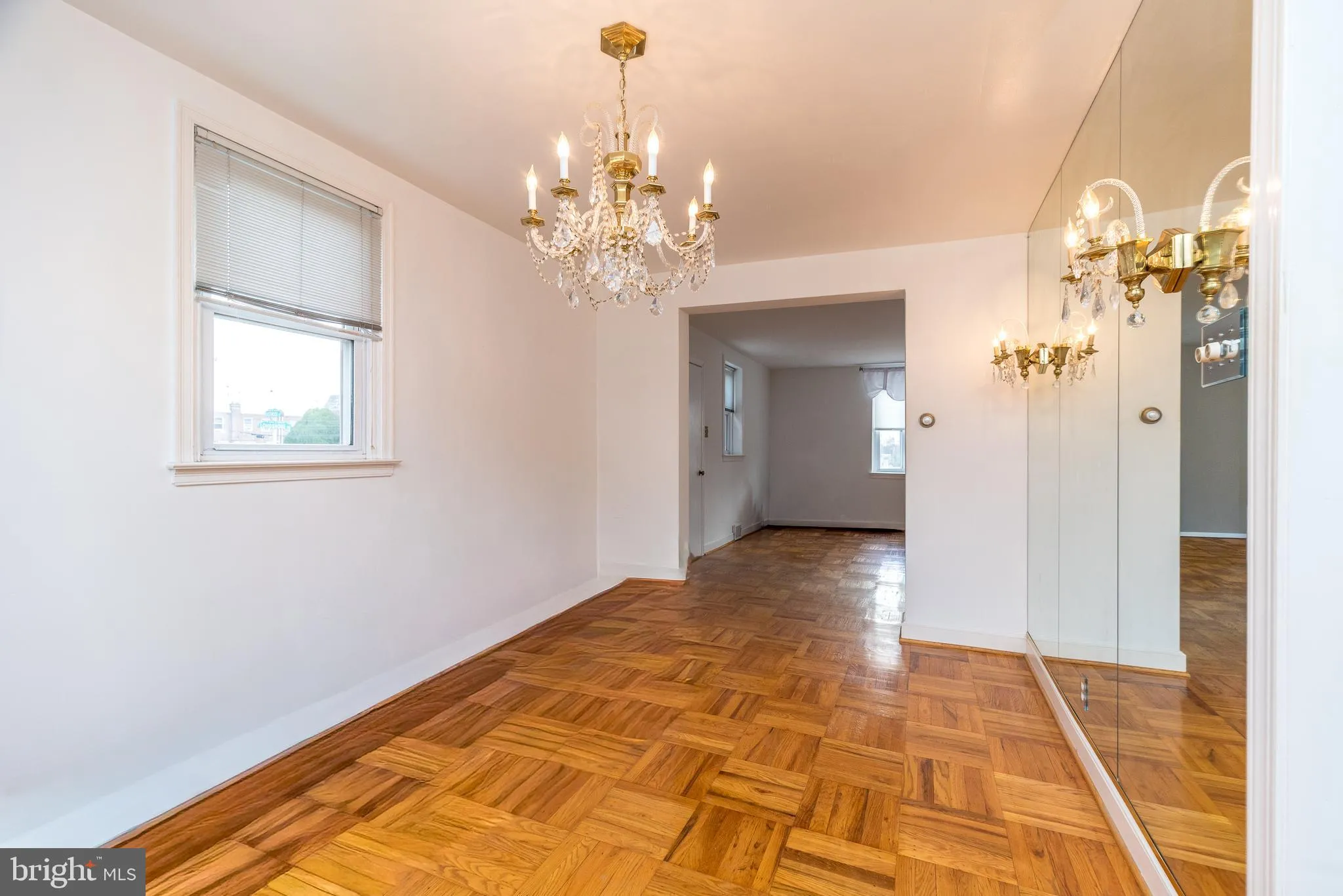 Philadelphia, Pennsylvania 19149, United States, 3 Bedrooms Bedrooms, ,2 BathroomsBathrooms,Residential,Pending,237358