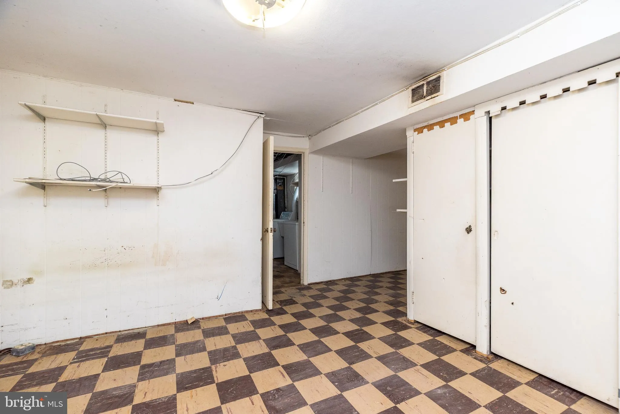 Philadelphia, Pennsylvania 19149, United States, 3 Bedrooms Bedrooms, ,2 BathroomsBathrooms,Residential,Pending,237358