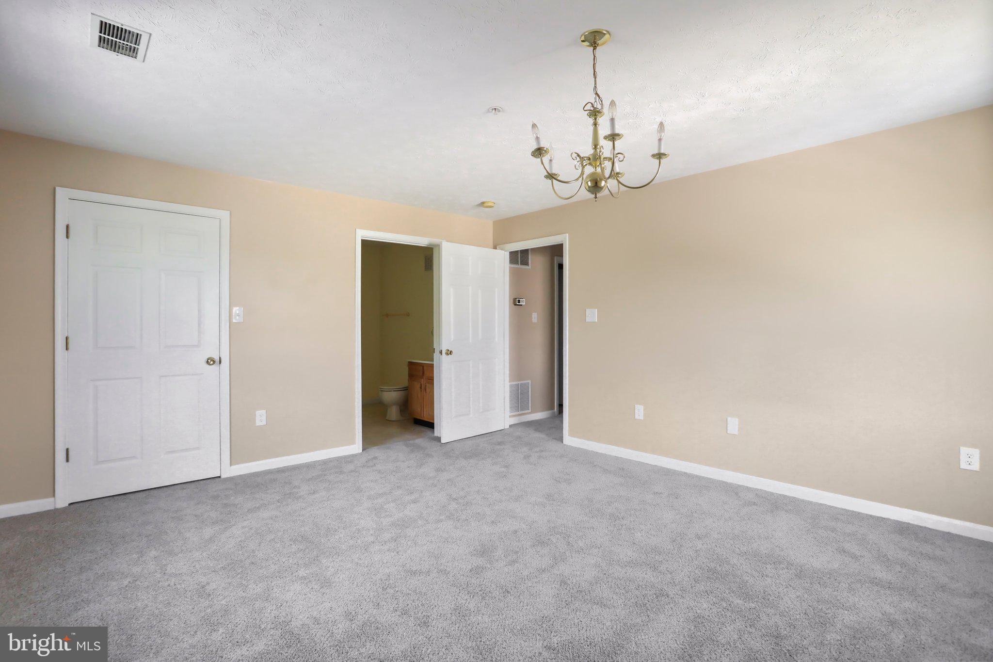 SIGNAL KNOB STATION - Residential