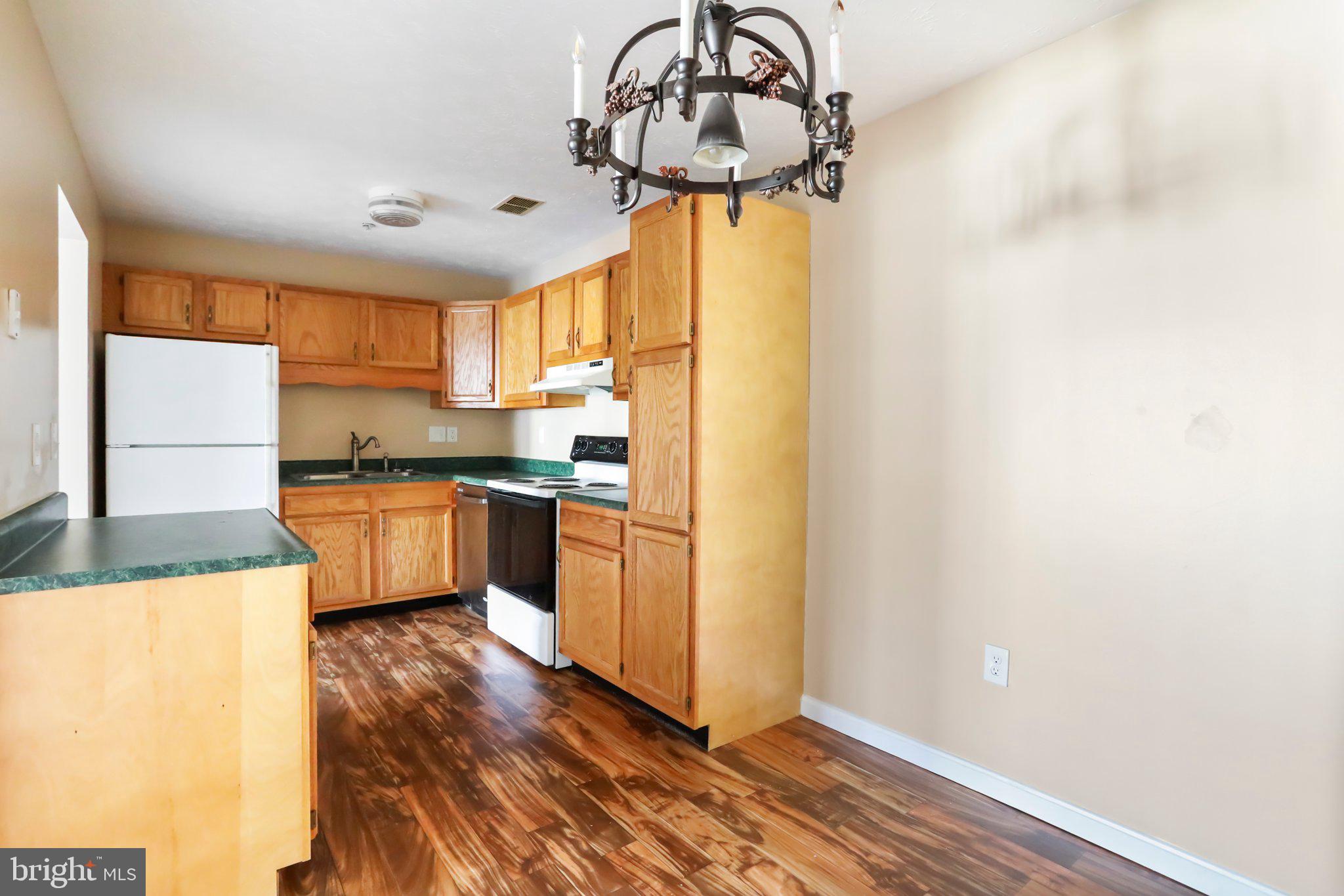 SIGNAL KNOB STATION - Residential