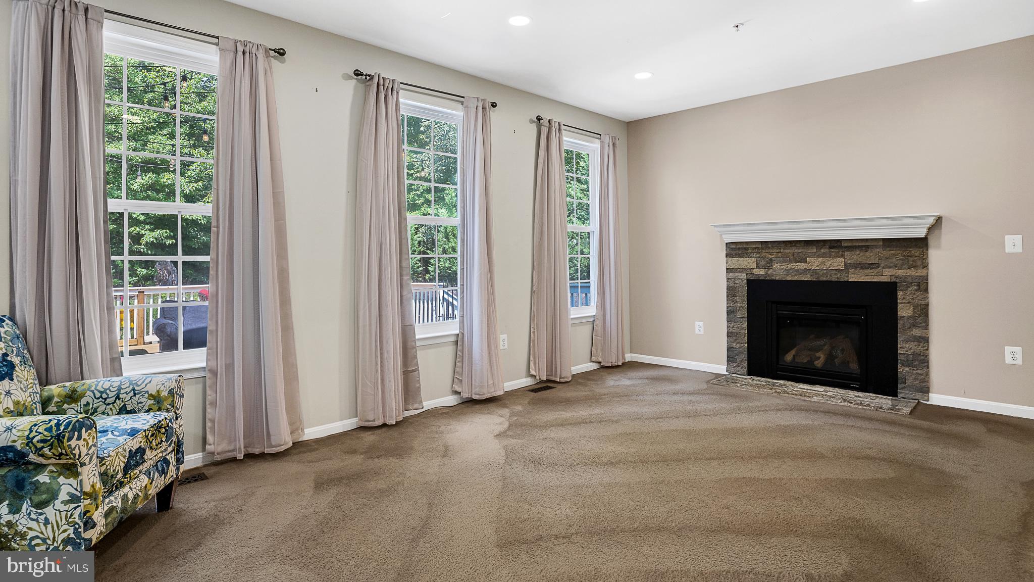 KINGSVIEW - Residential