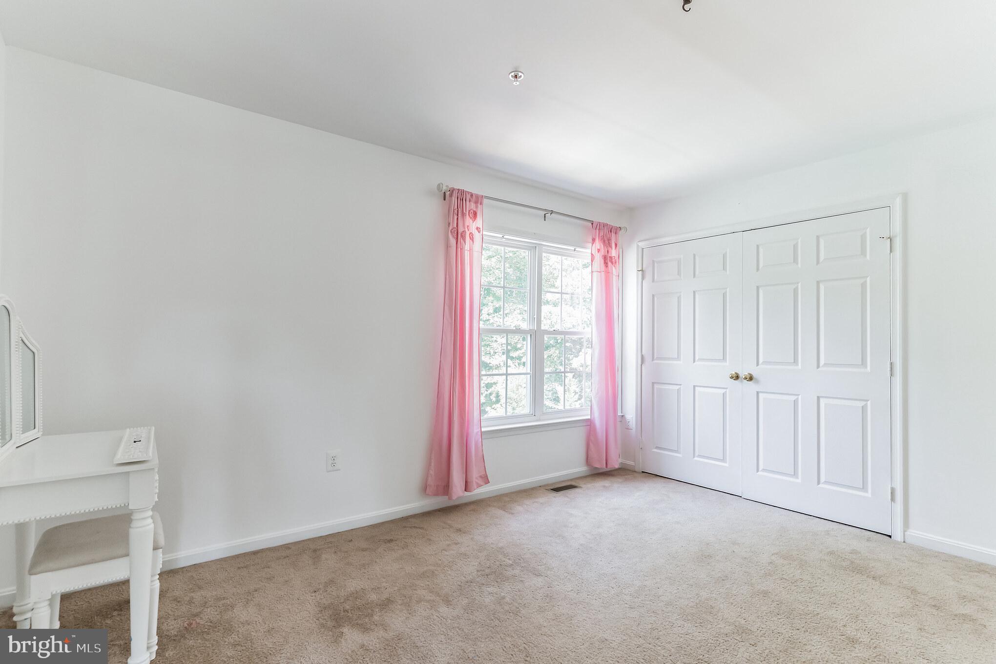 KINGSVIEW - Residential