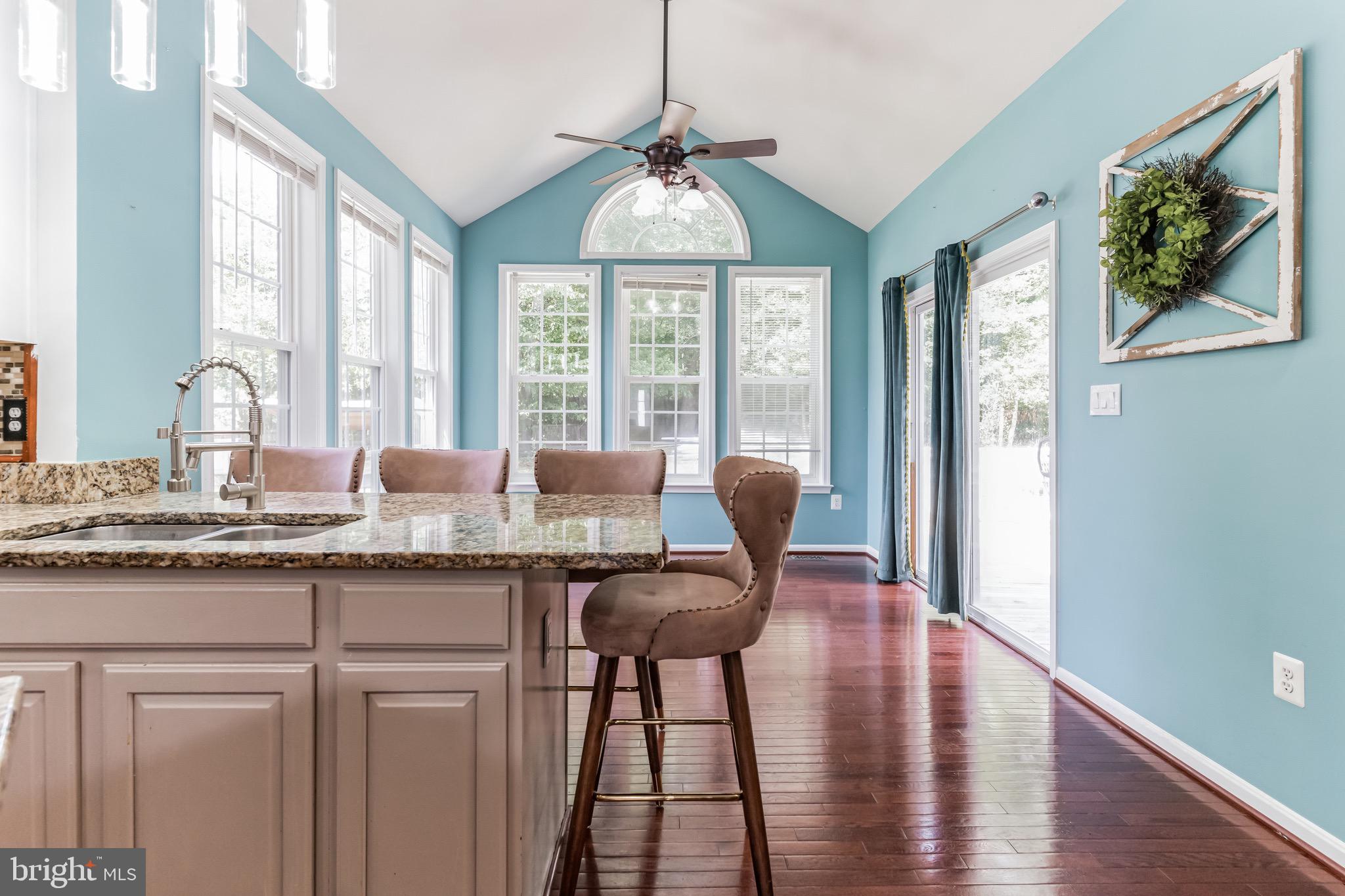 KINGSVIEW - Residential