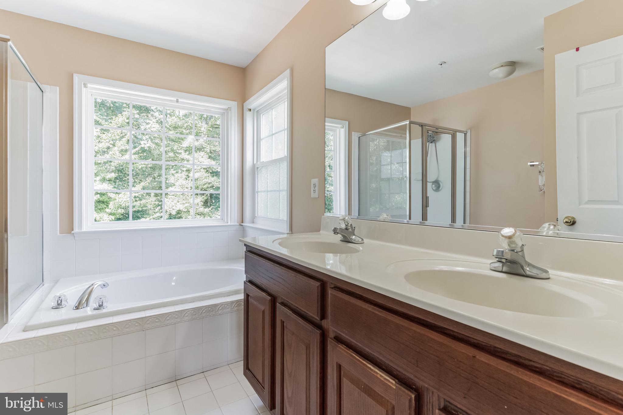 KINGSVIEW - Residential