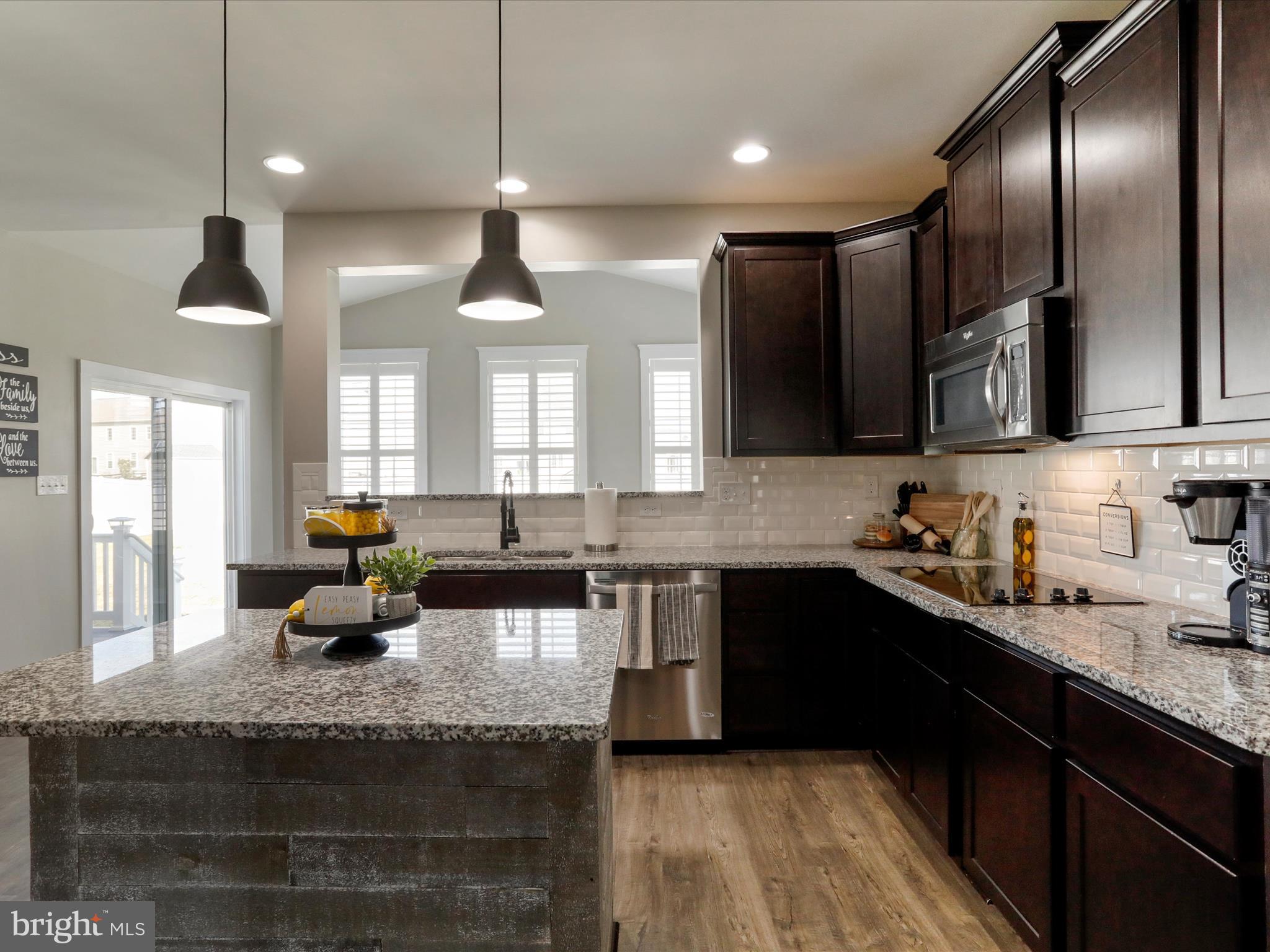 SPRINGDALE FARM - Residential