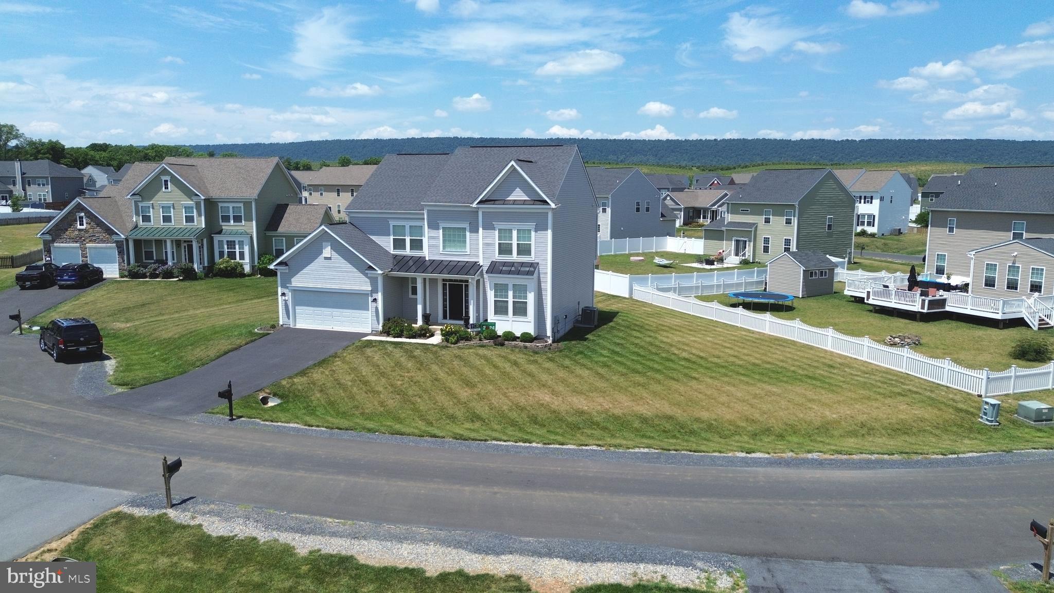 SPRINGDALE FARM - Residential