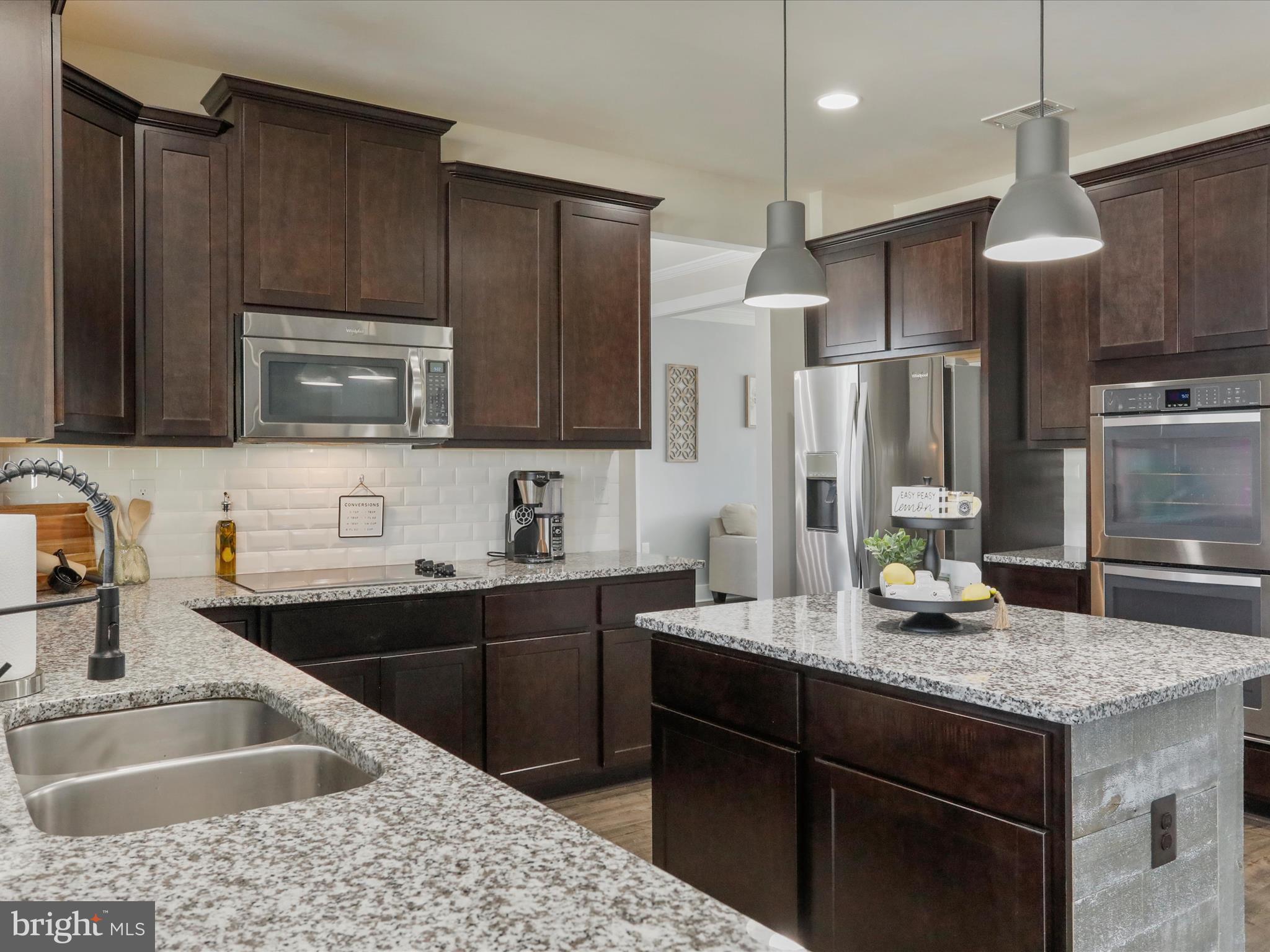 SPRINGDALE FARM - Residential