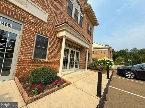 Photo of 400 Old Forge Lane #404, KENNETT SQUARE, PA 19348 (MLS # PACT2127268)