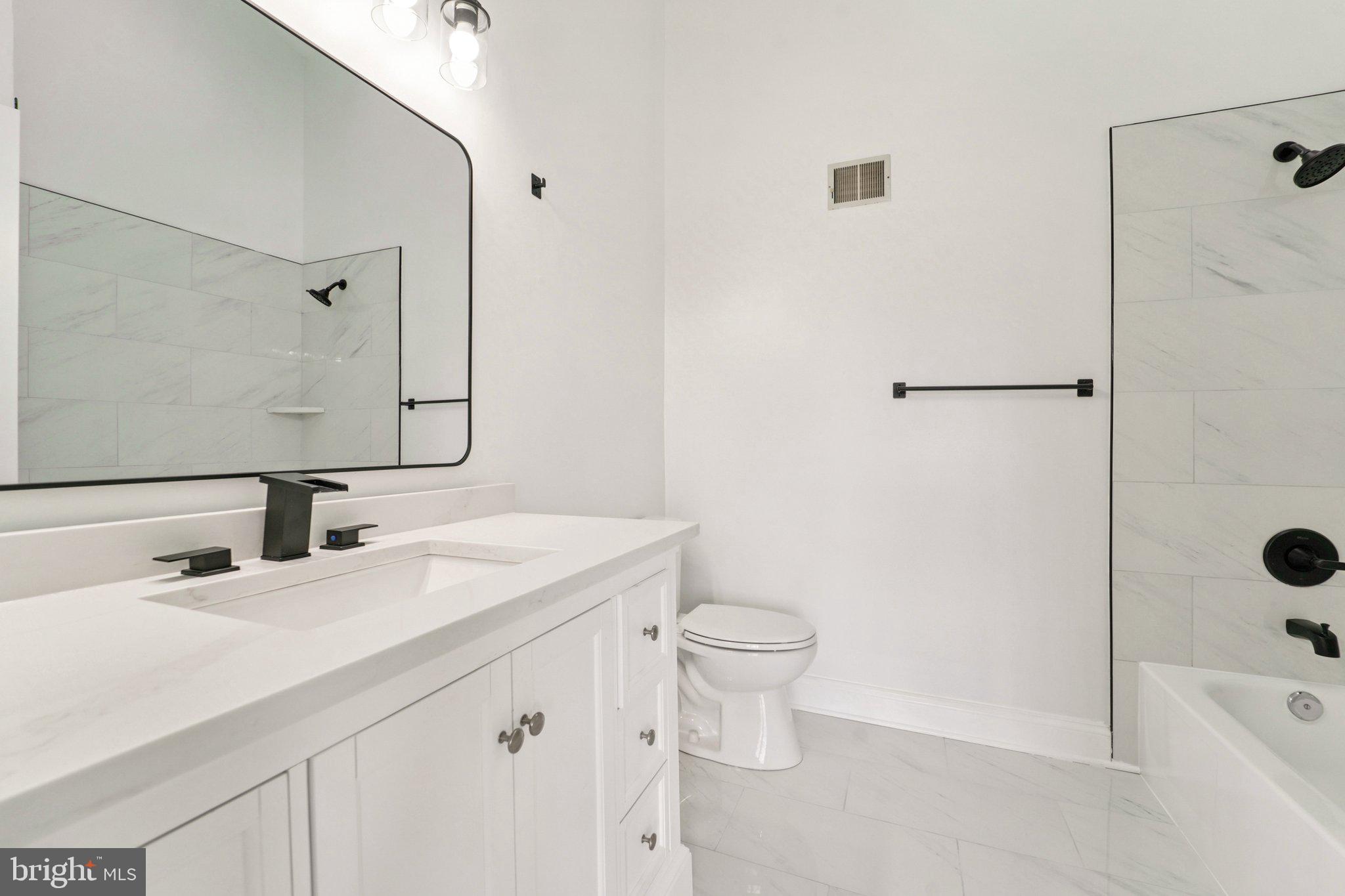 VILLAGE OF SILVER HALL - Residential