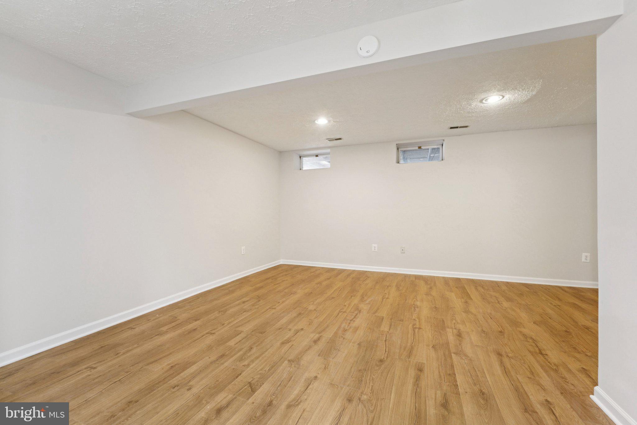 VILLAGE OF SILVER HALL - Residential