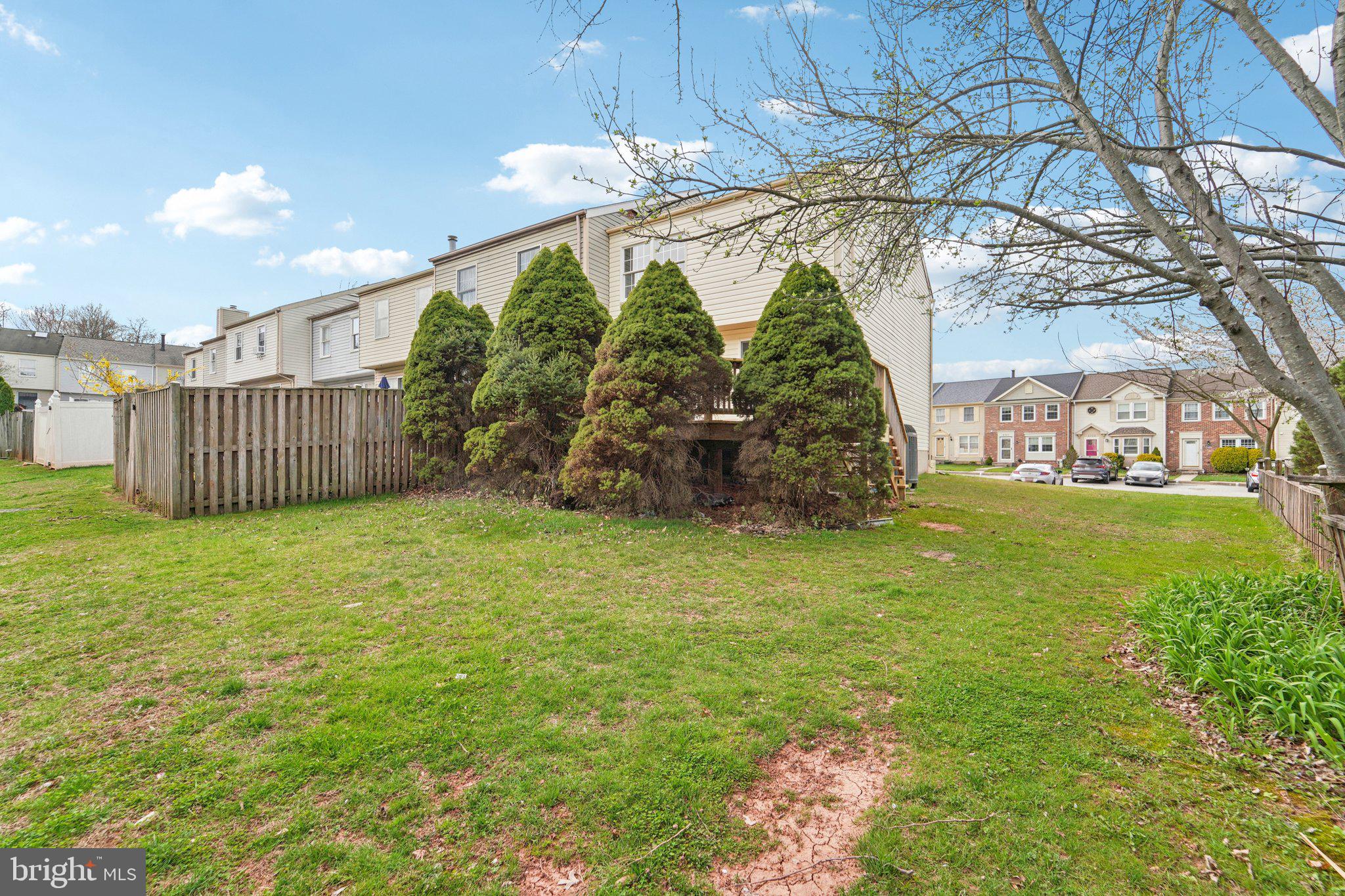 VILLAGE OF SILVER HALL - Residential