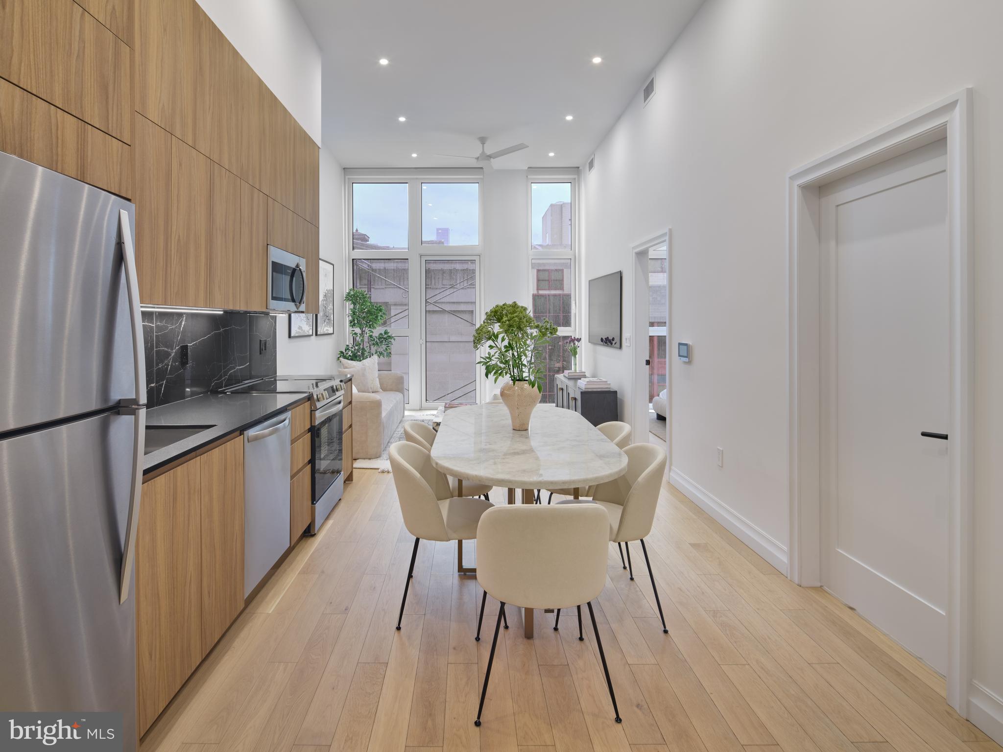 CENTER CITY - Residential Lease