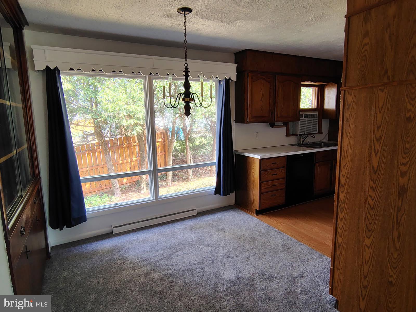 HARRISBURG - Residential
