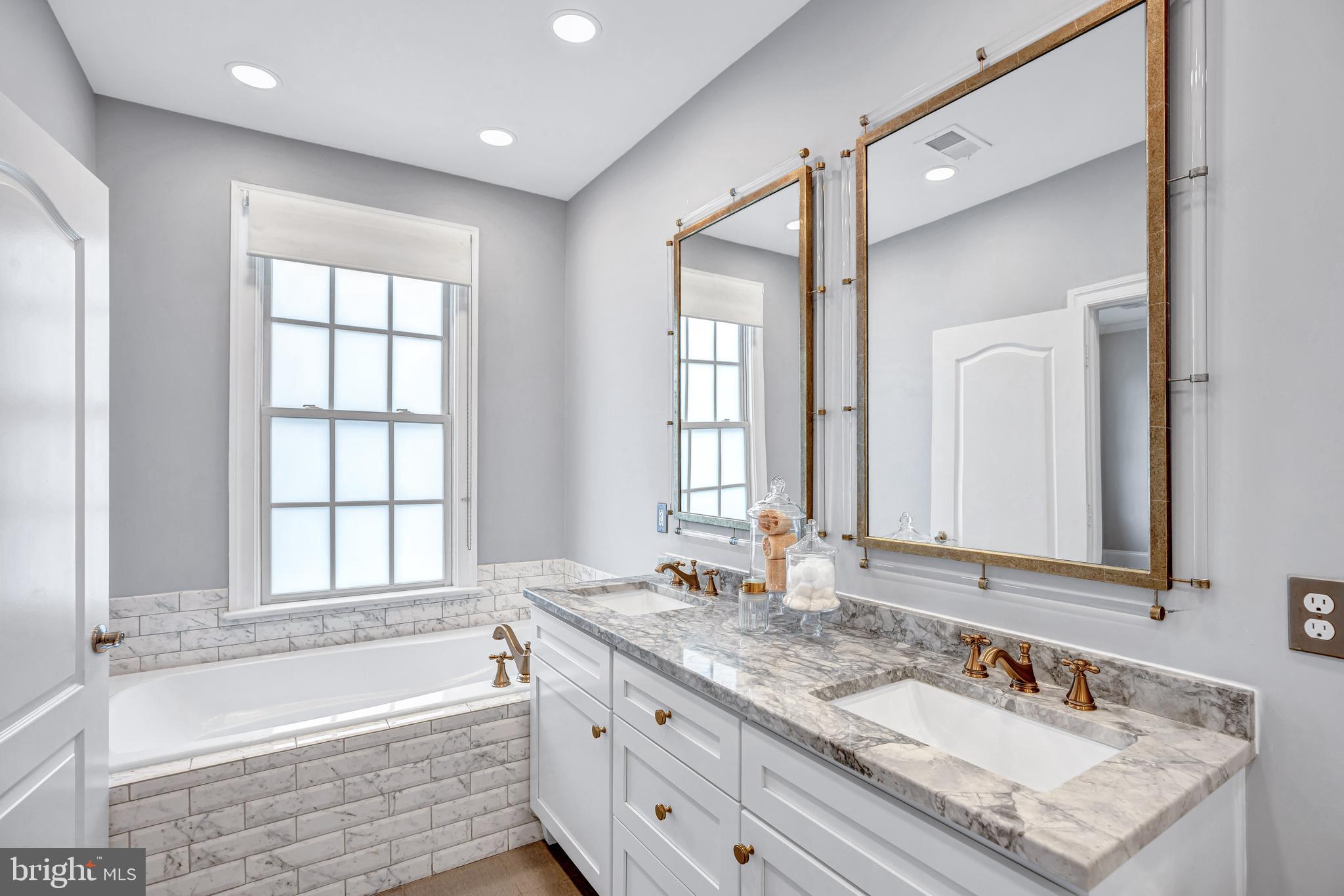 POTOMAC GREENS - Residential