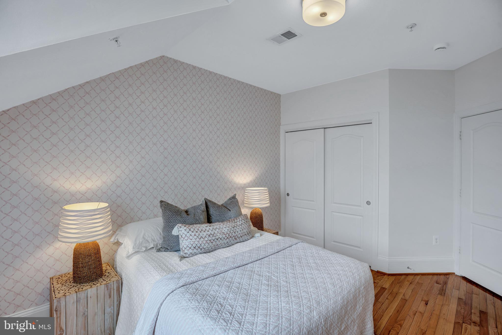 POTOMAC GREENS - Residential