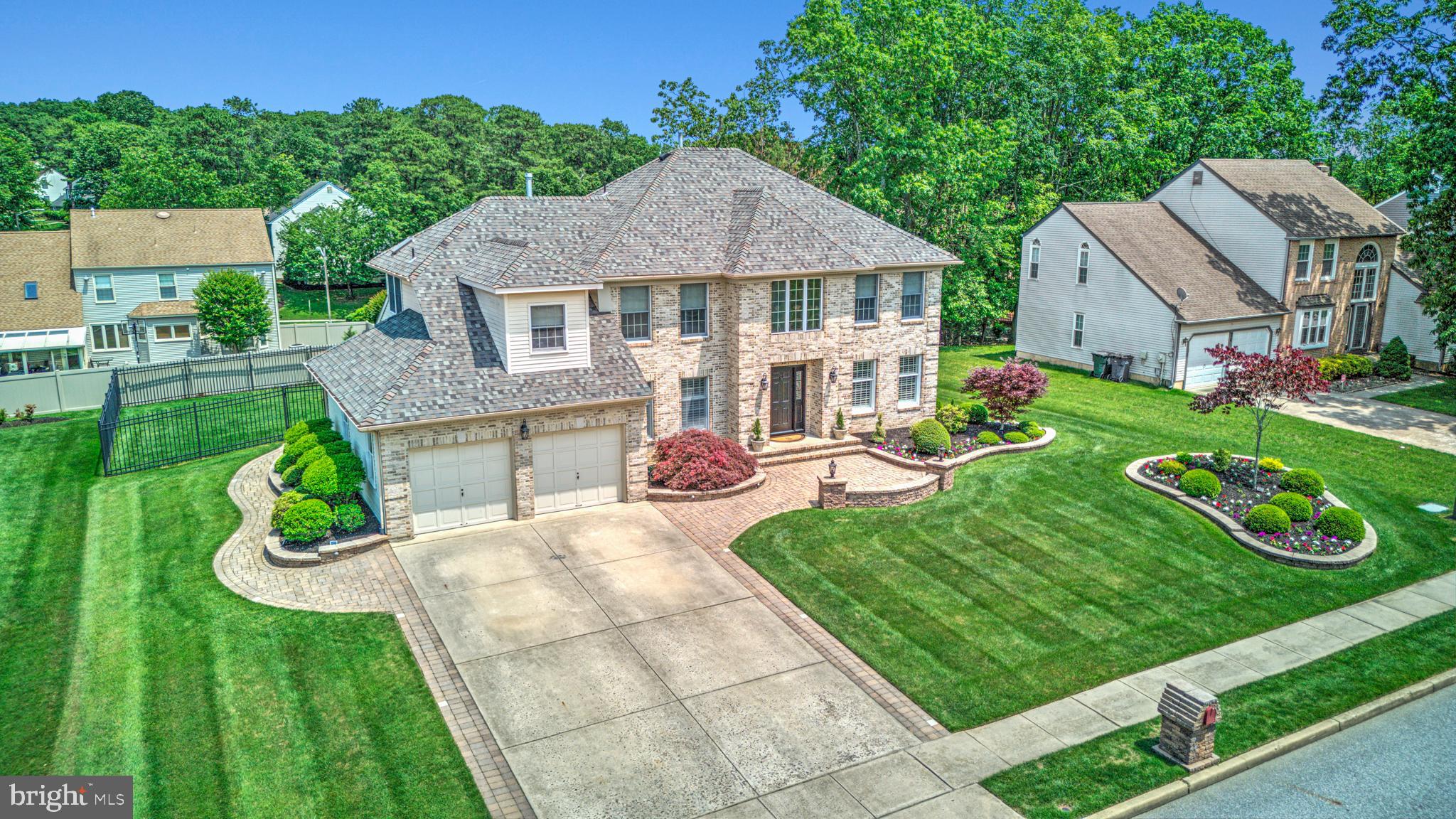 22 REGAN LANE