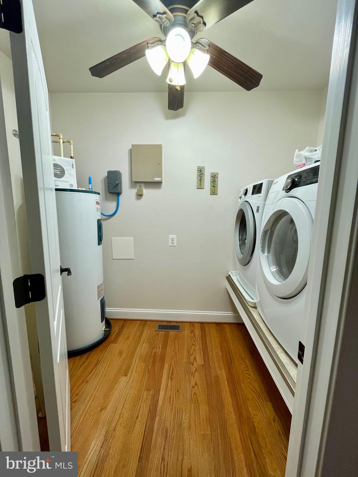 MAPLE GROVE - Residential