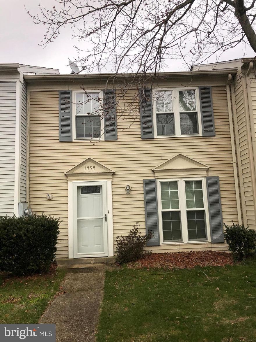 Beautiful 3 bed, 2.5 bath townhome, hardwood floors on the first level, SS appliances, separate dining room, spacious bedrooms, plenty of storage washer and dryer on 2nd floor. fenced in backyard with patio. Easy commute to AAFB, VA, and DC.