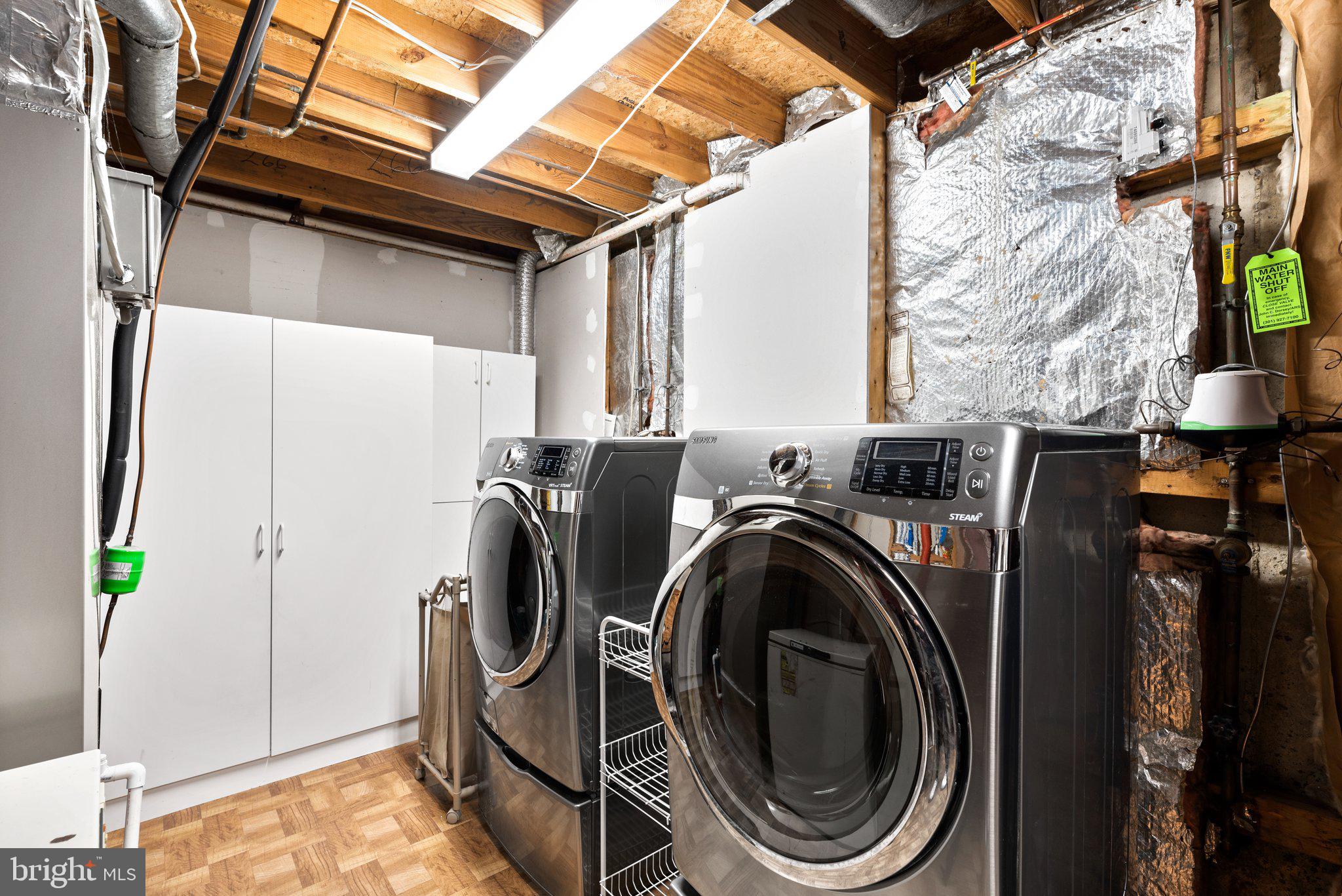 SETTLERS LANDING - Residential