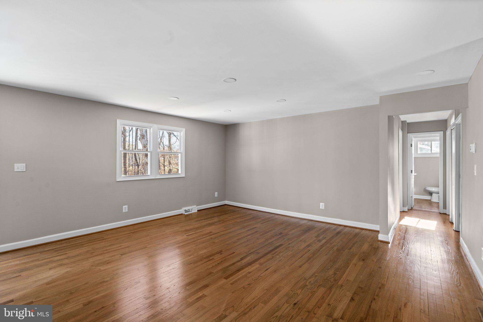 GLEN BURNIE - Residential