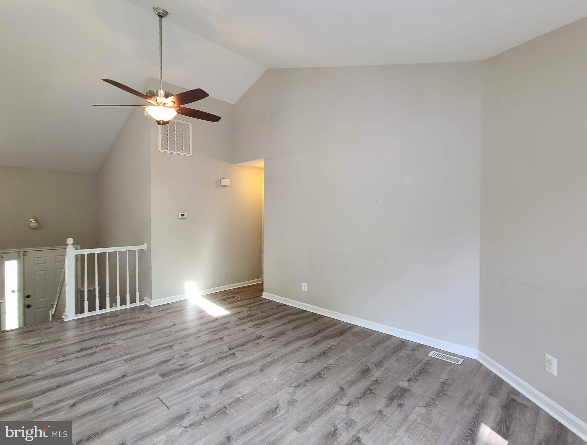 SHERATON OAKS - Residential