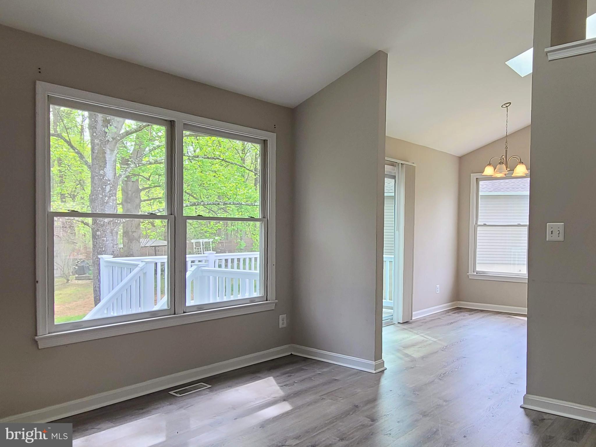 SHERATON OAKS - Residential