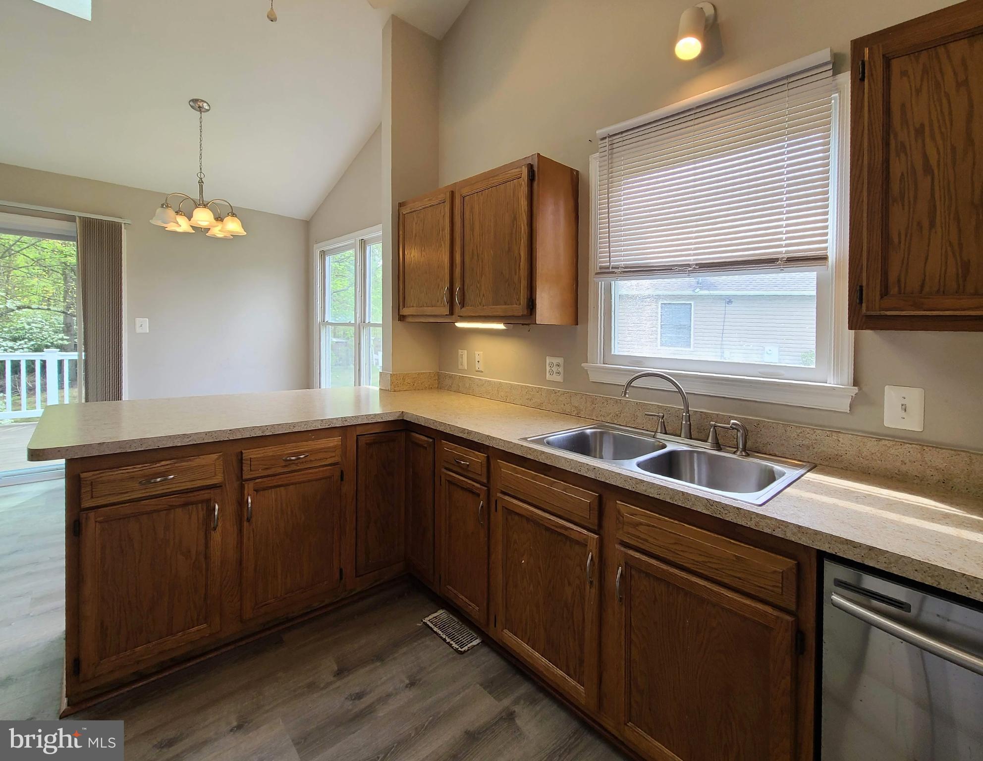 SHERATON OAKS - Residential