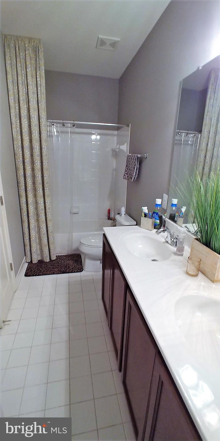 EMBREY MILL - Residential Lease