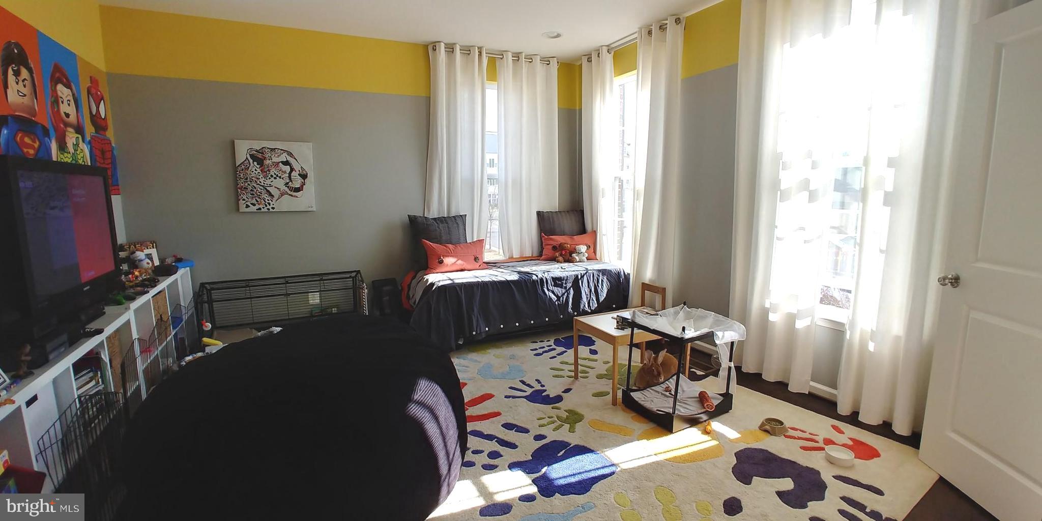 EMBREY MILL - Residential Lease