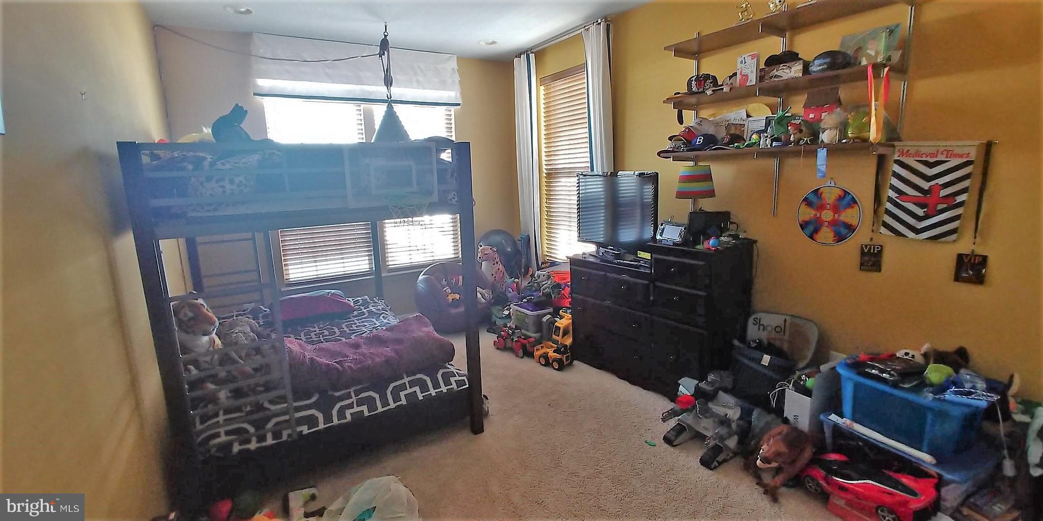 EMBREY MILL - Residential Lease