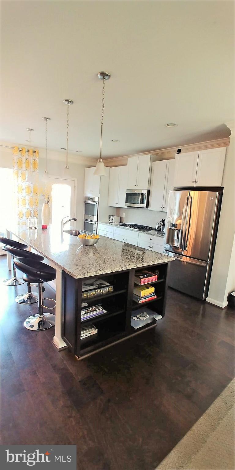 EMBREY MILL - Residential Lease