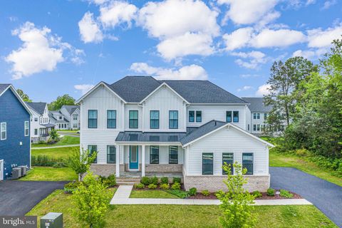 23926 BIGLEAF COURT ALDIE VA 20105
