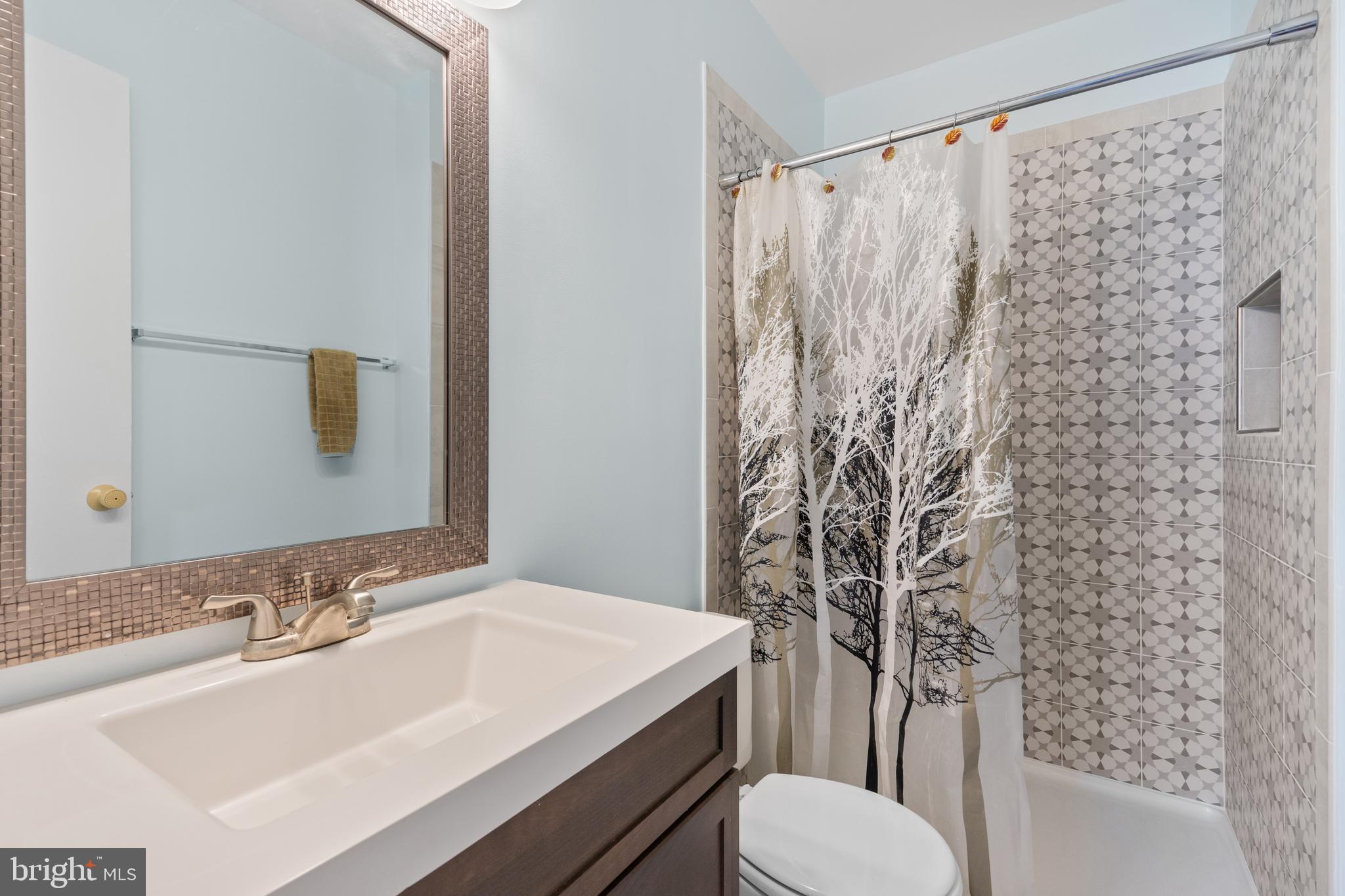 WOODWALK - Residential Lease