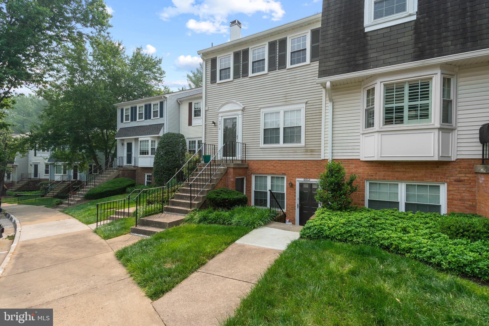 WOODWALK - Residential Lease