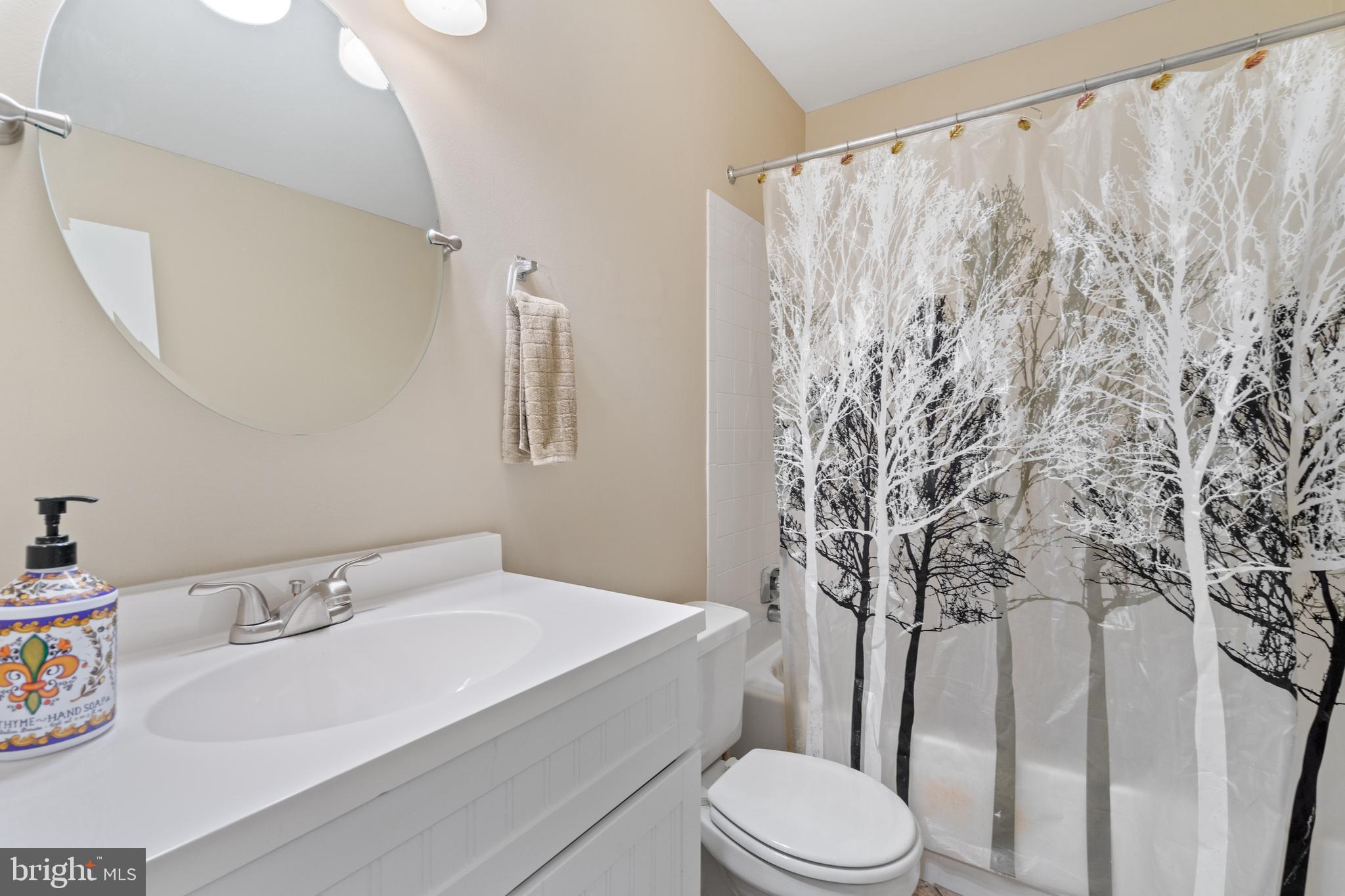 WOODWALK - Residential Lease