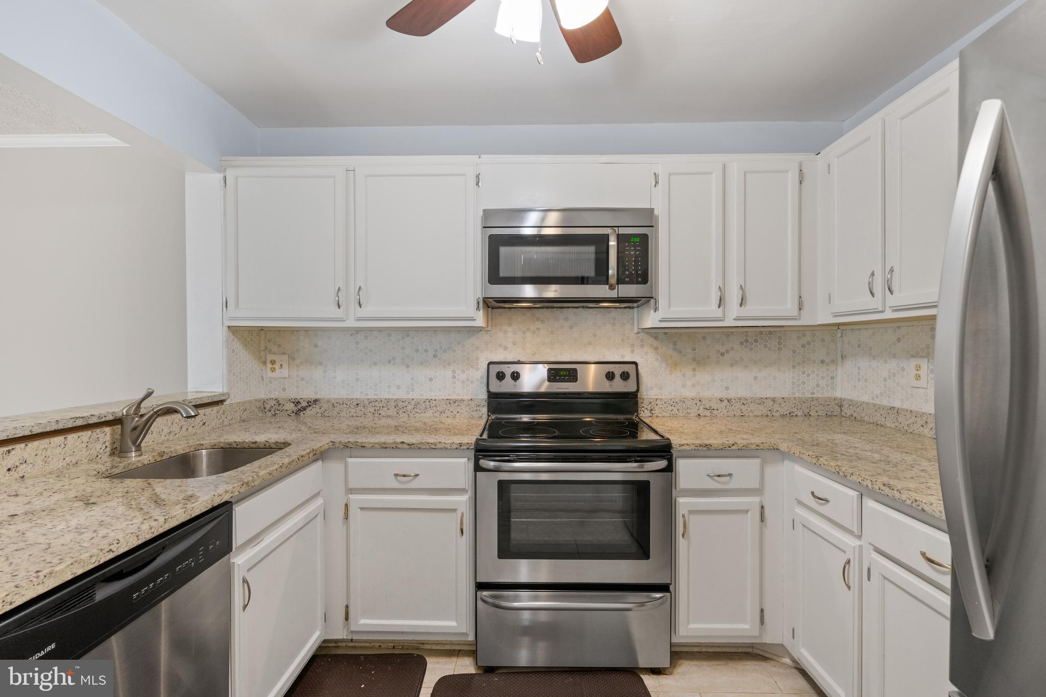 WOODWALK - Residential Lease