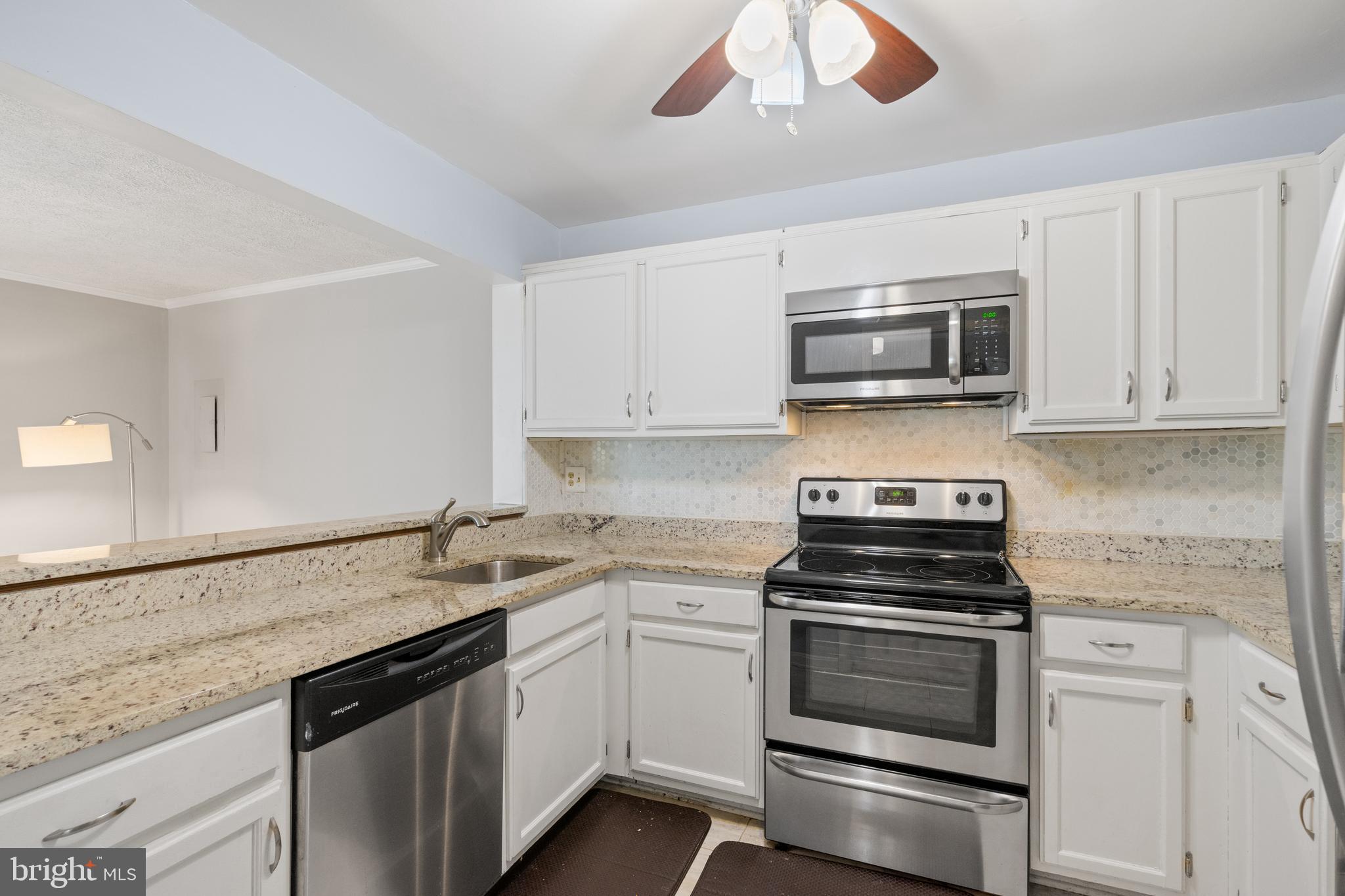 WOODWALK - Residential Lease