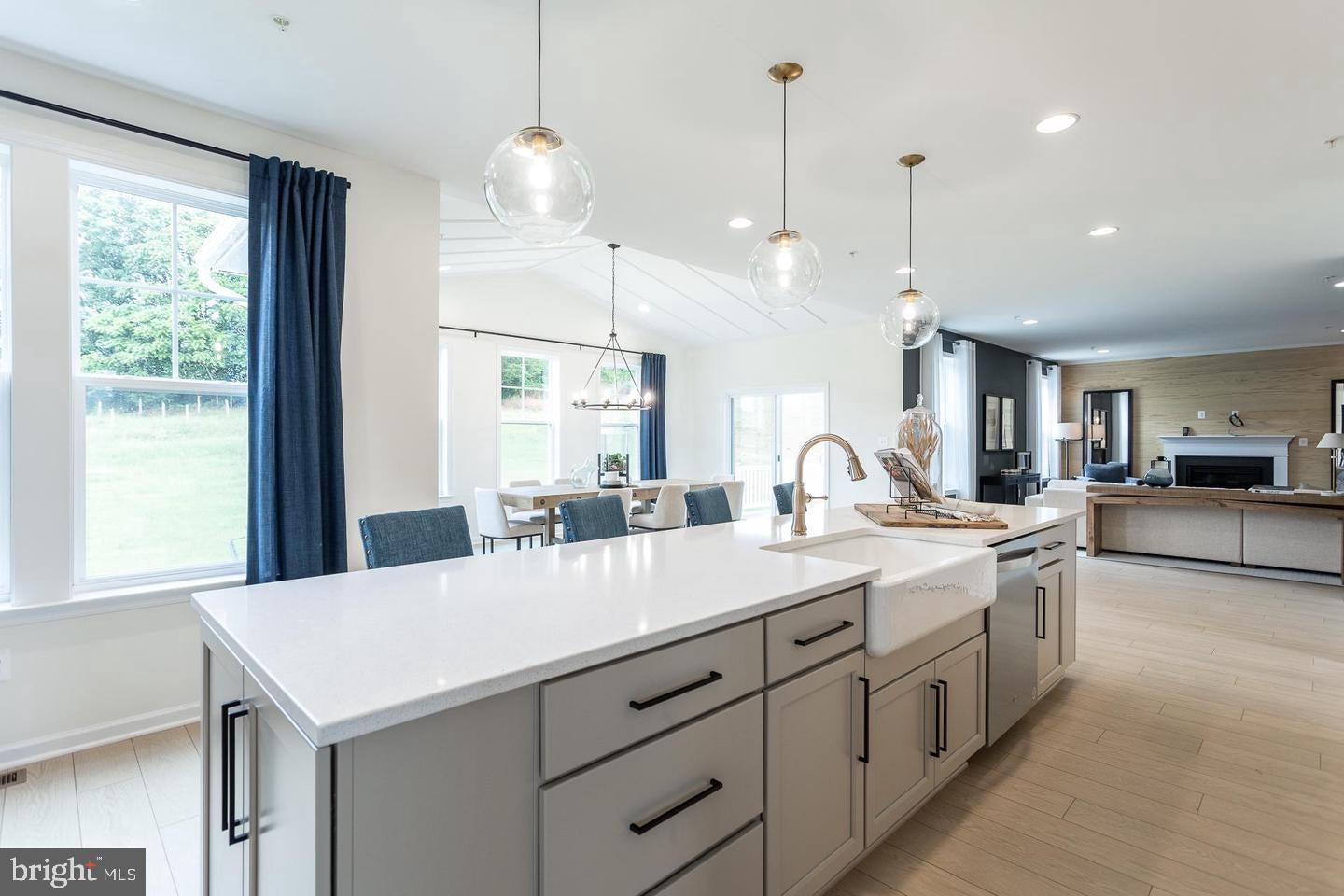 HOMESITE 677 STUART STREET