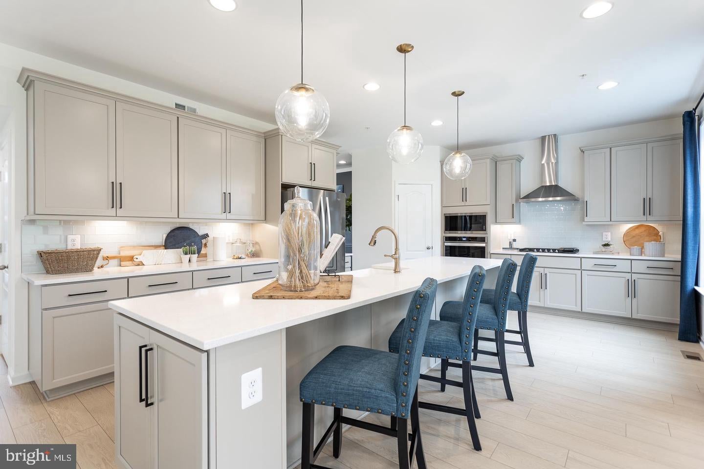 HOMESITE 677 STUART STREET