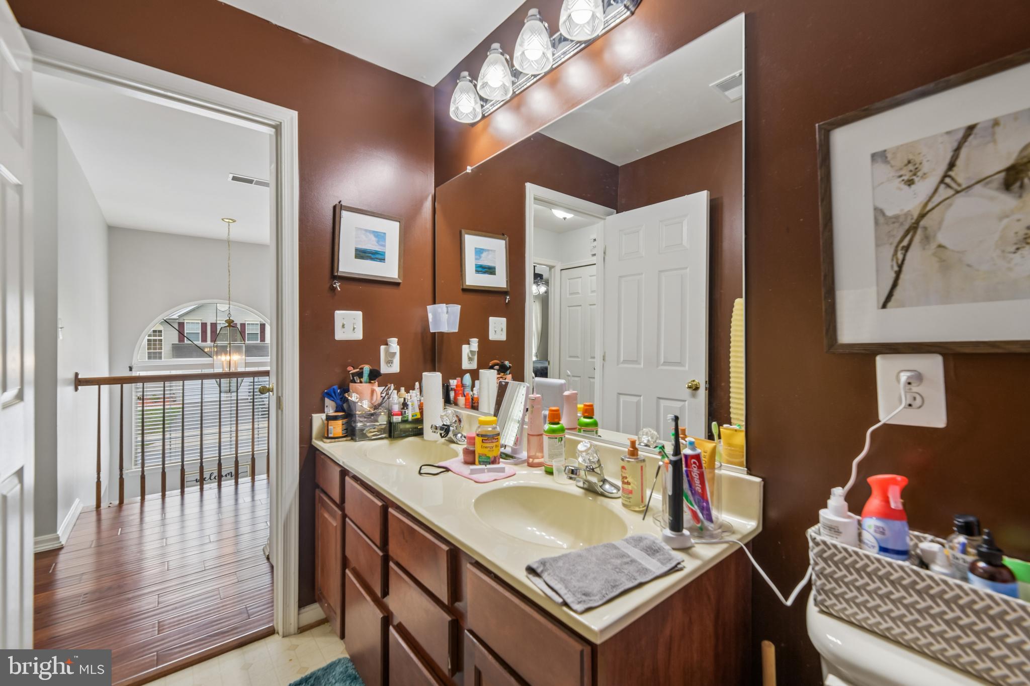 COVINGTON - Residential