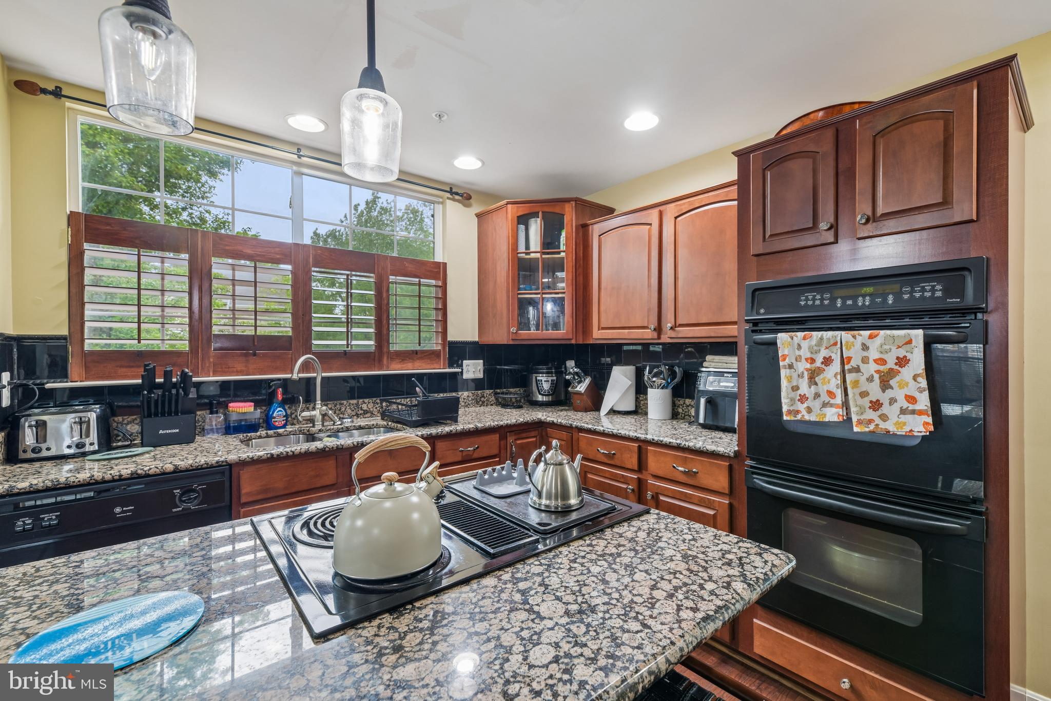 COVINGTON - Residential